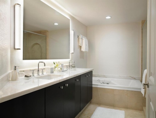 Acqualina Resort and Residences image 7